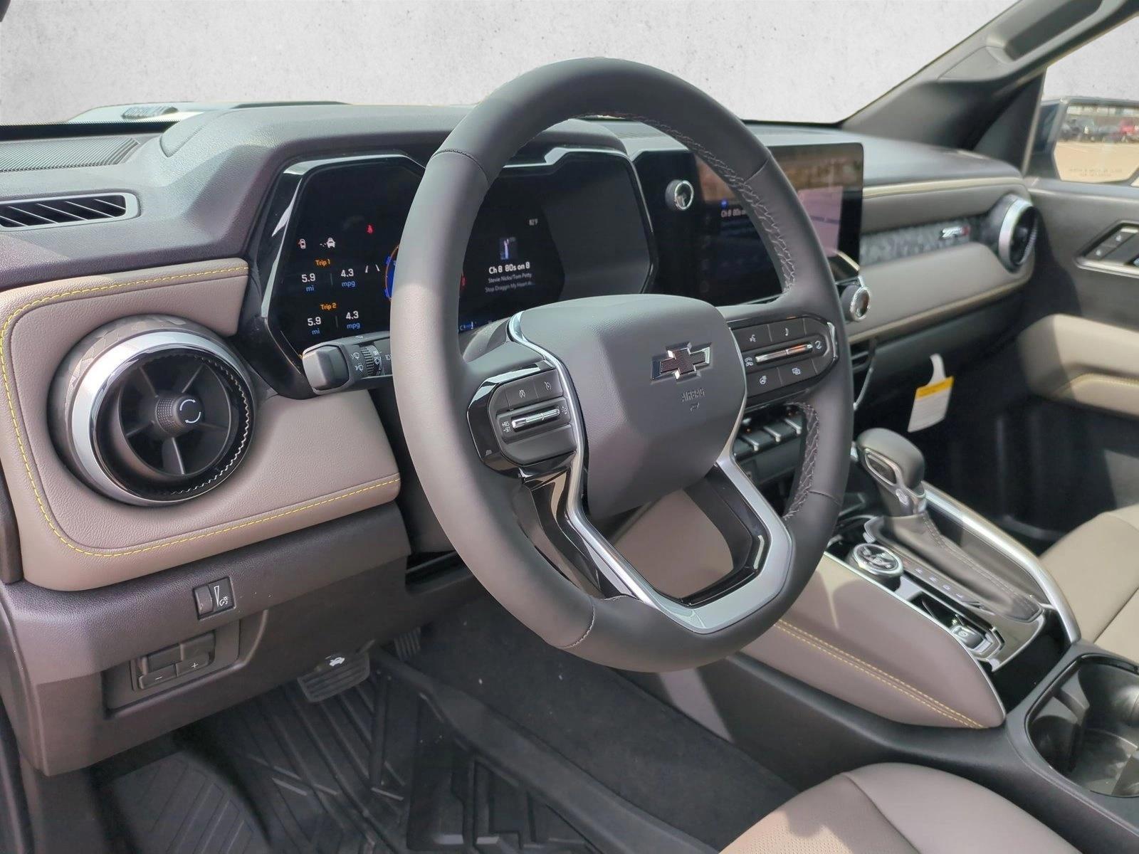 Thumbnail: 2026 Chevrolet Colorado - 3