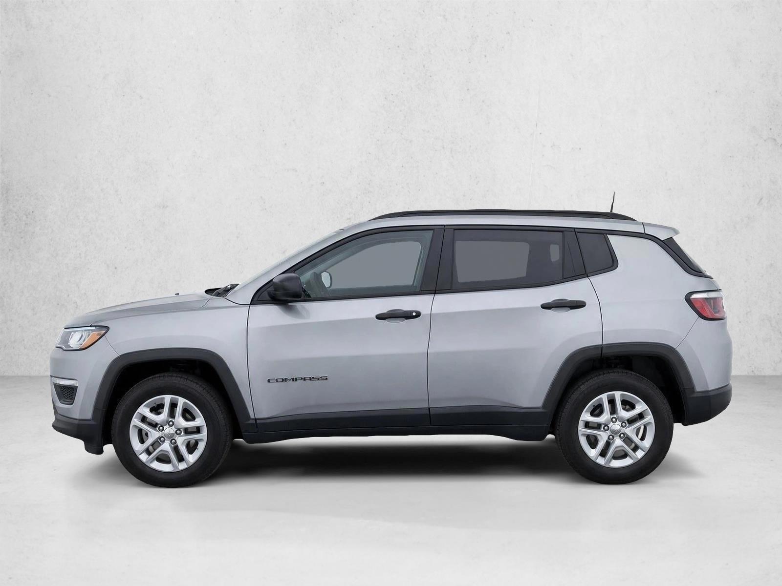 Thumbnail: 2017 Jeep Compass - 2