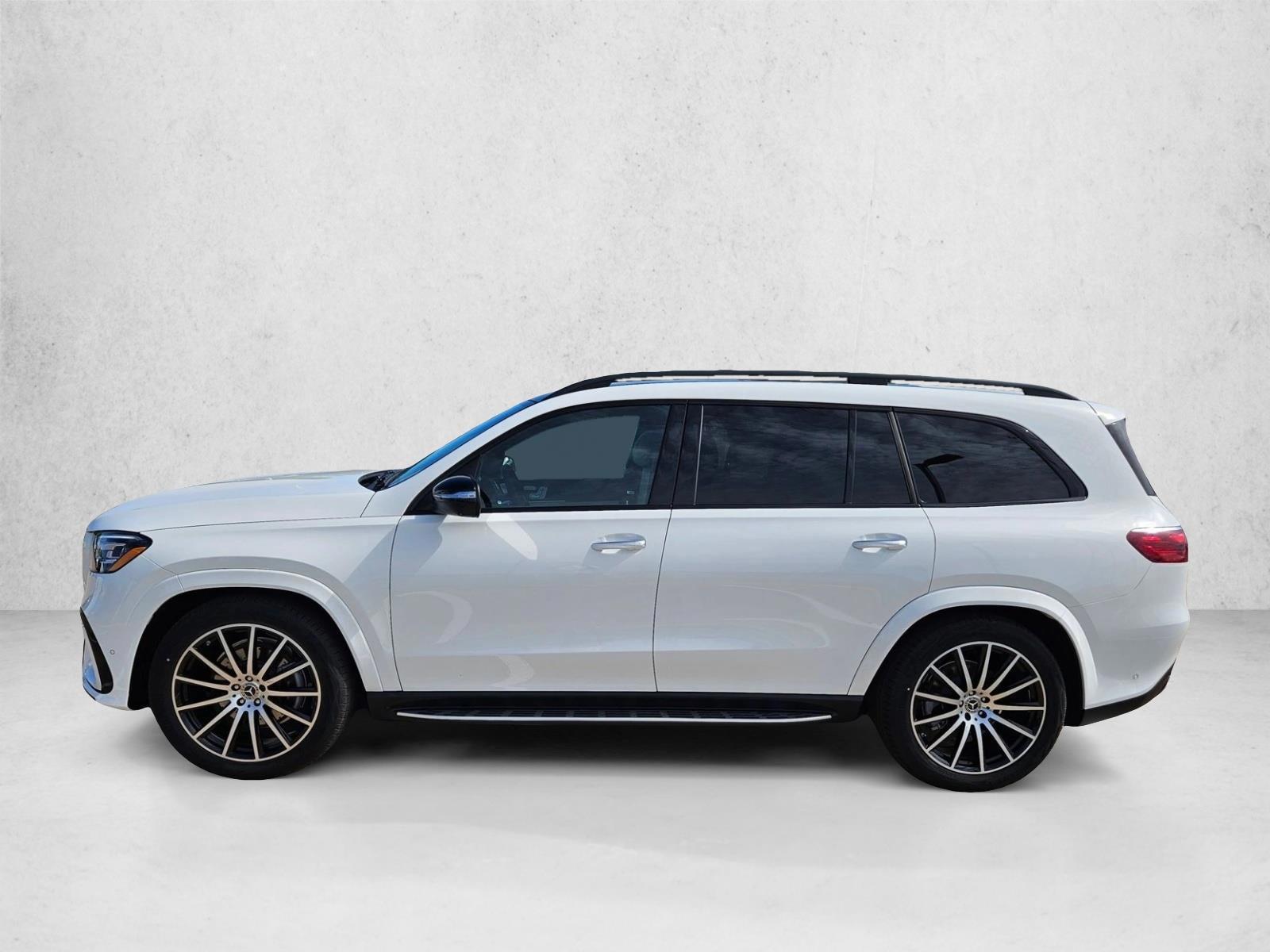 Thumbnail: 2026 Mercedes-Benz GLS - 2