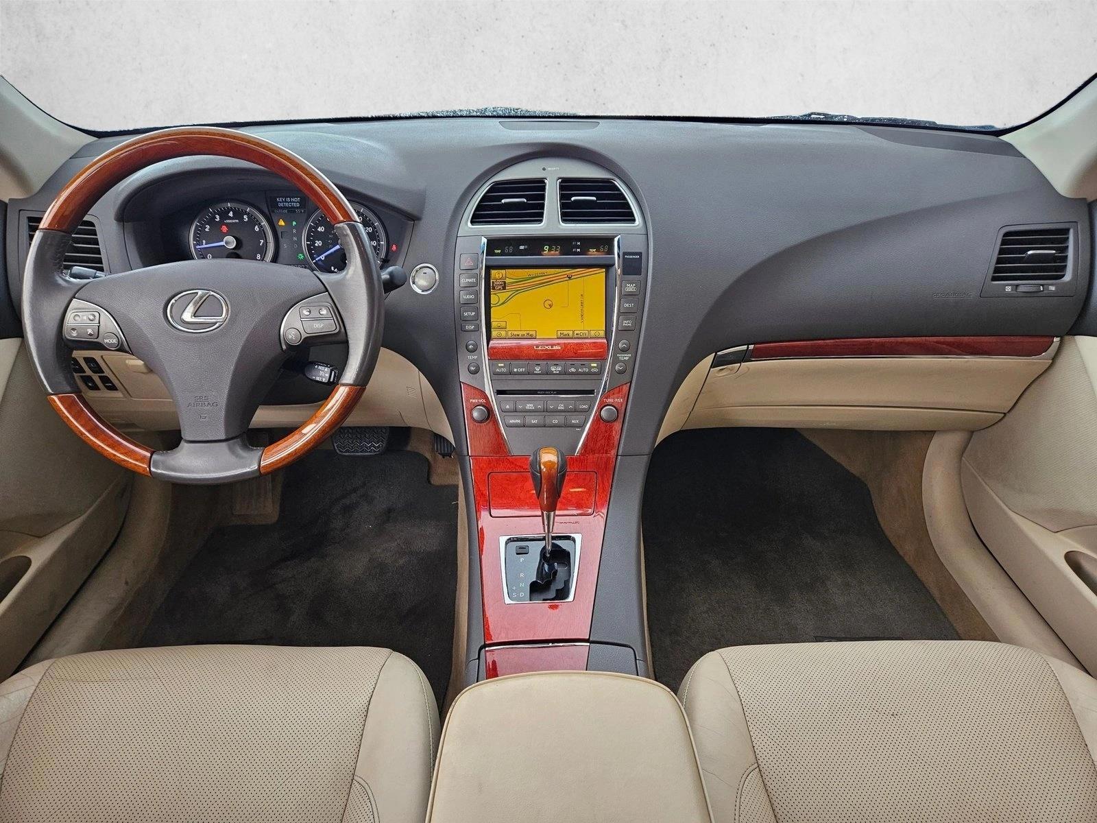 Thumbnail: 2010 Lexus ES - 4