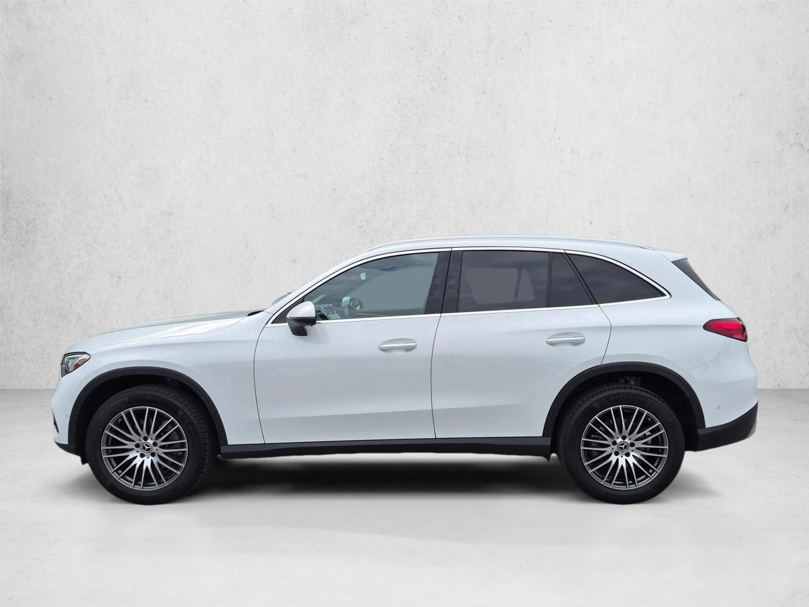 Thumbnail: 2026 Mercedes-Benz GLC - 2