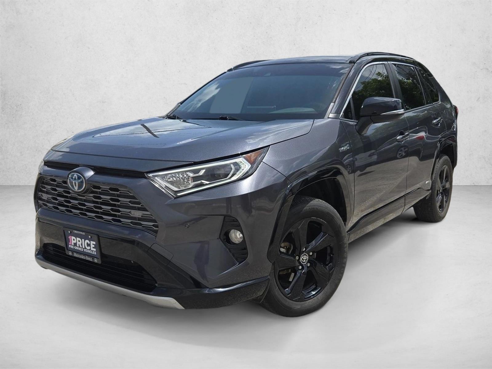Thumbnail: 2021 Toyota RAV4 - 1
