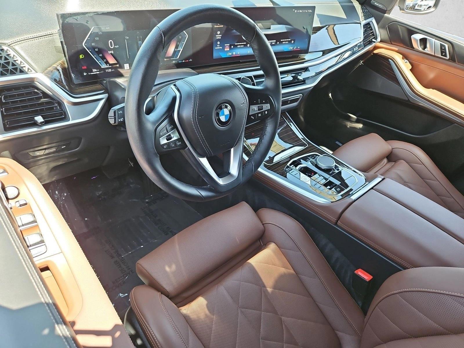 Thumbnail: 2025 BMW X5 - 3