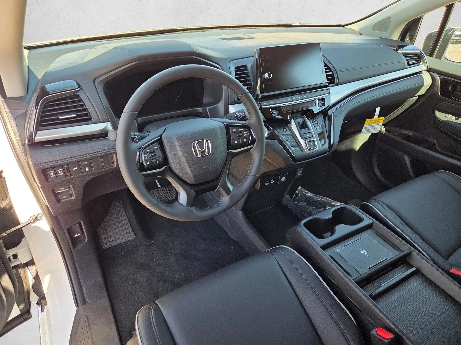 Thumbnail: 2026 Honda Odyssey - 3