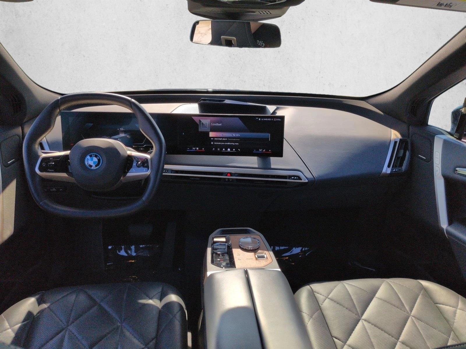Thumbnail: 2024 BMW iX - 3