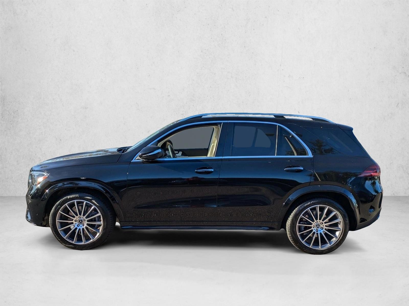 Thumbnail: 2026 Mercedes-Benz GLE - 2