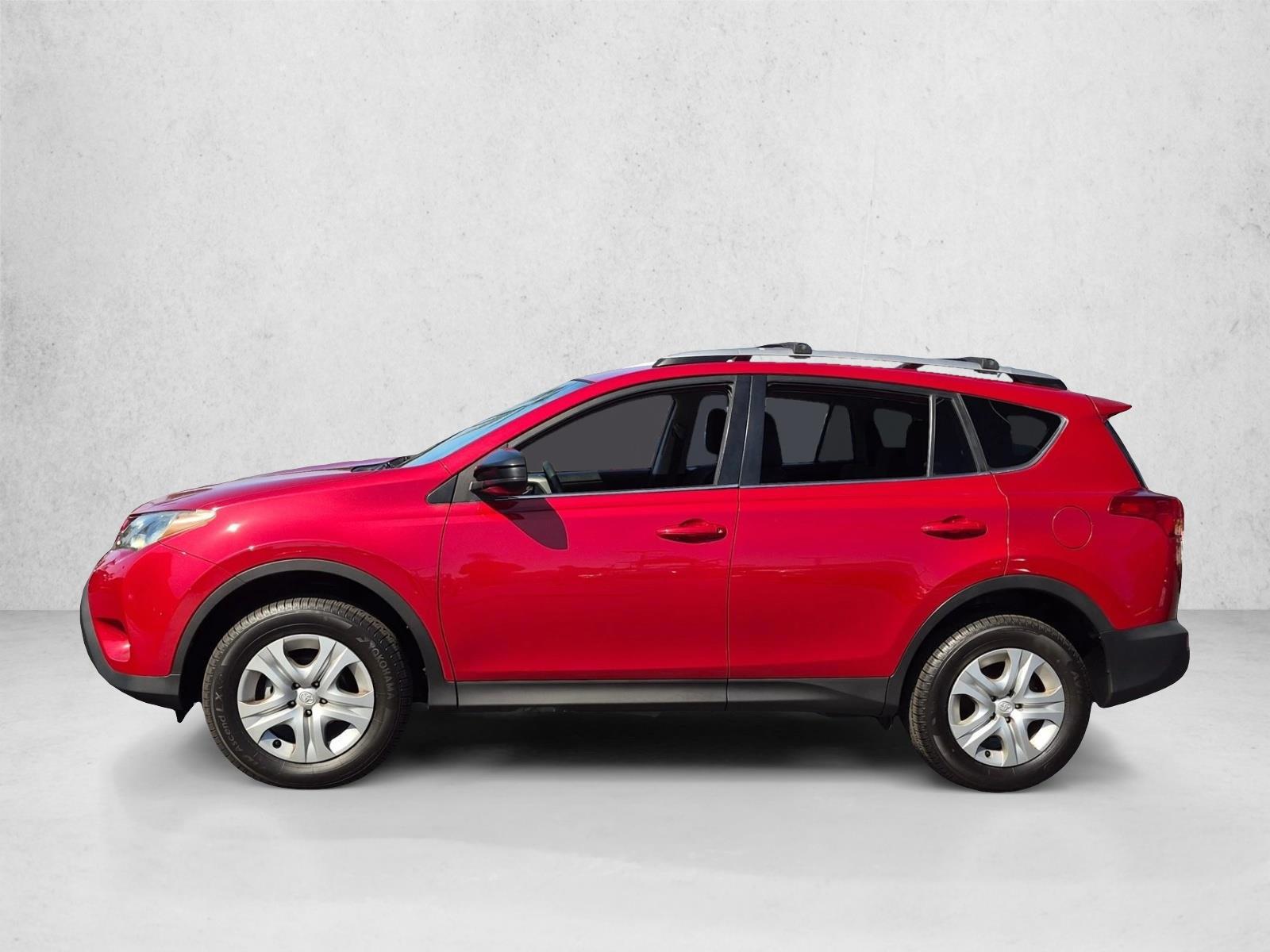 Thumbnail: 2015 Toyota RAV4 - 2