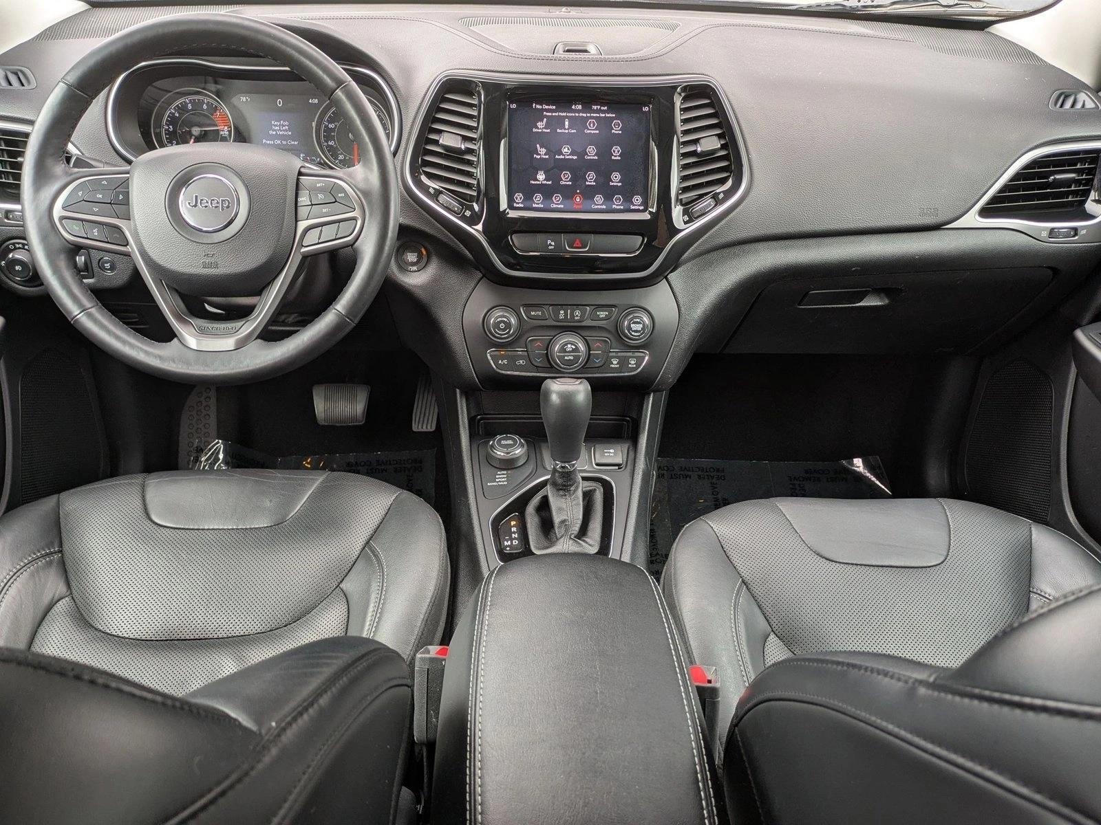 Thumbnail: 2019 Jeep Cherokee - 3