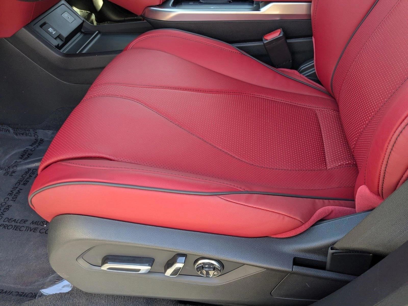 Thumbnail: 2026 Acura RDX - 4