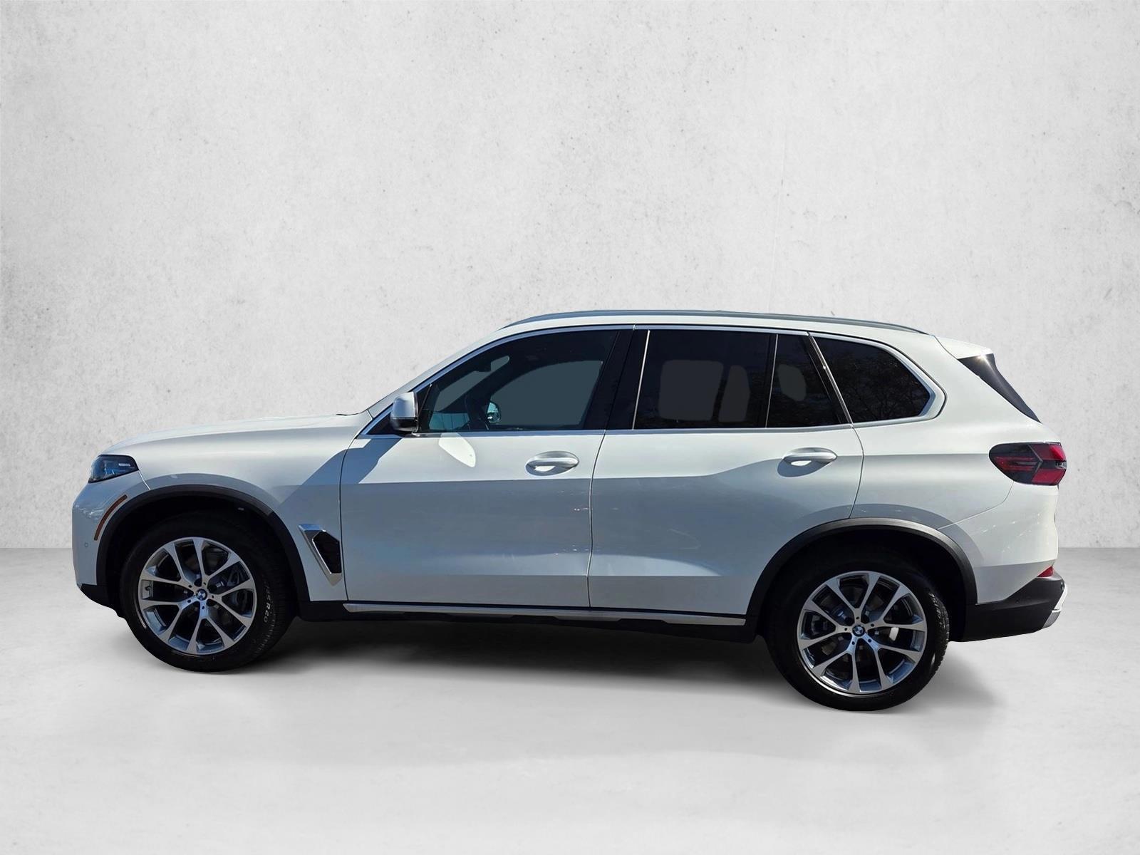 Thumbnail: 2026 BMW X5 - 2
