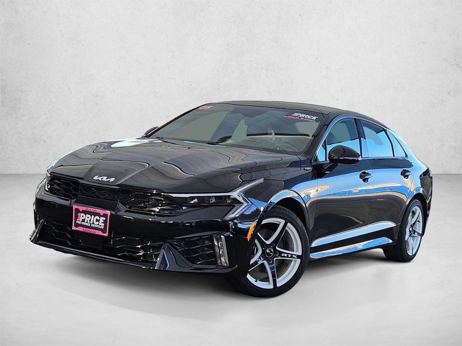 Thumbnail: 2025 Kia K5 - 1