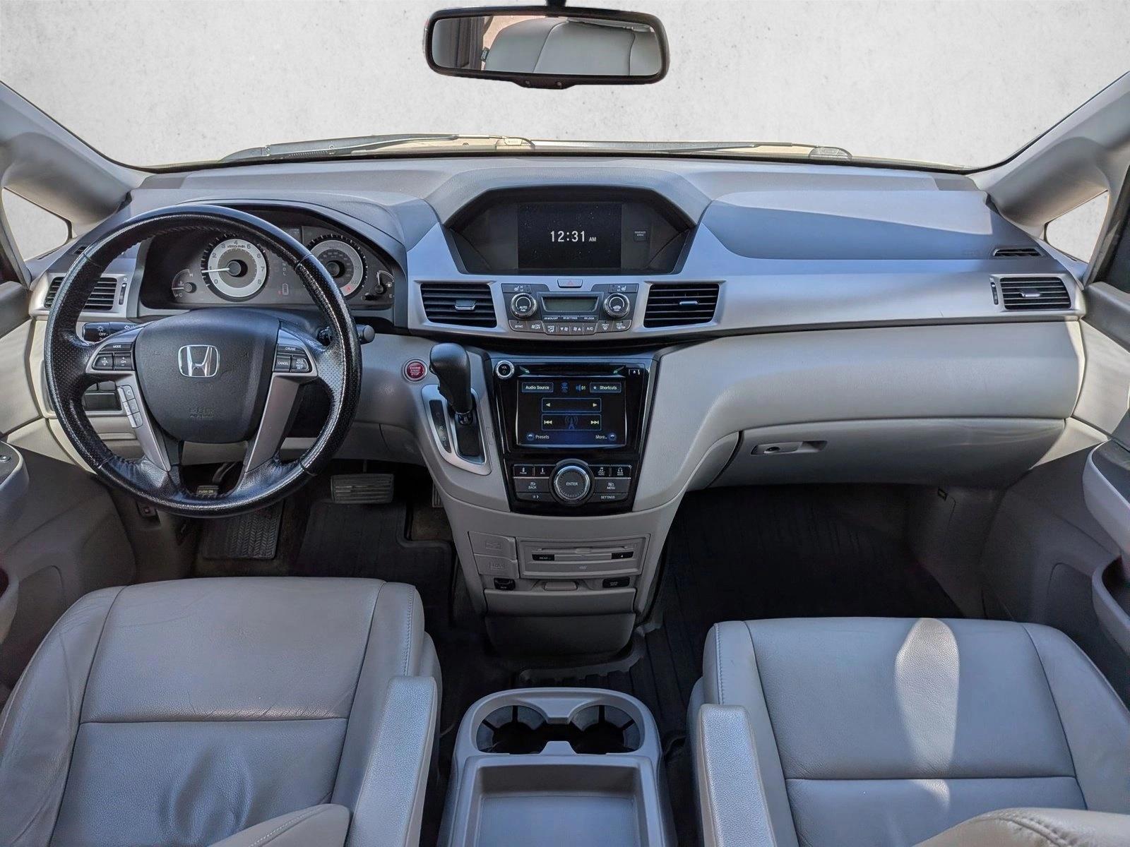 Thumbnail: 2015 Honda Odyssey - 4