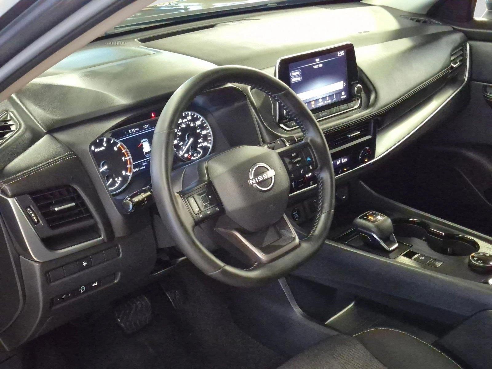Thumbnail: 2025 Nissan Rogue - 3