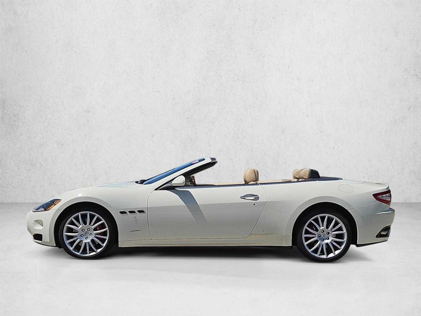 Thumbnail: 2010 Maserati GranTurismo - 2