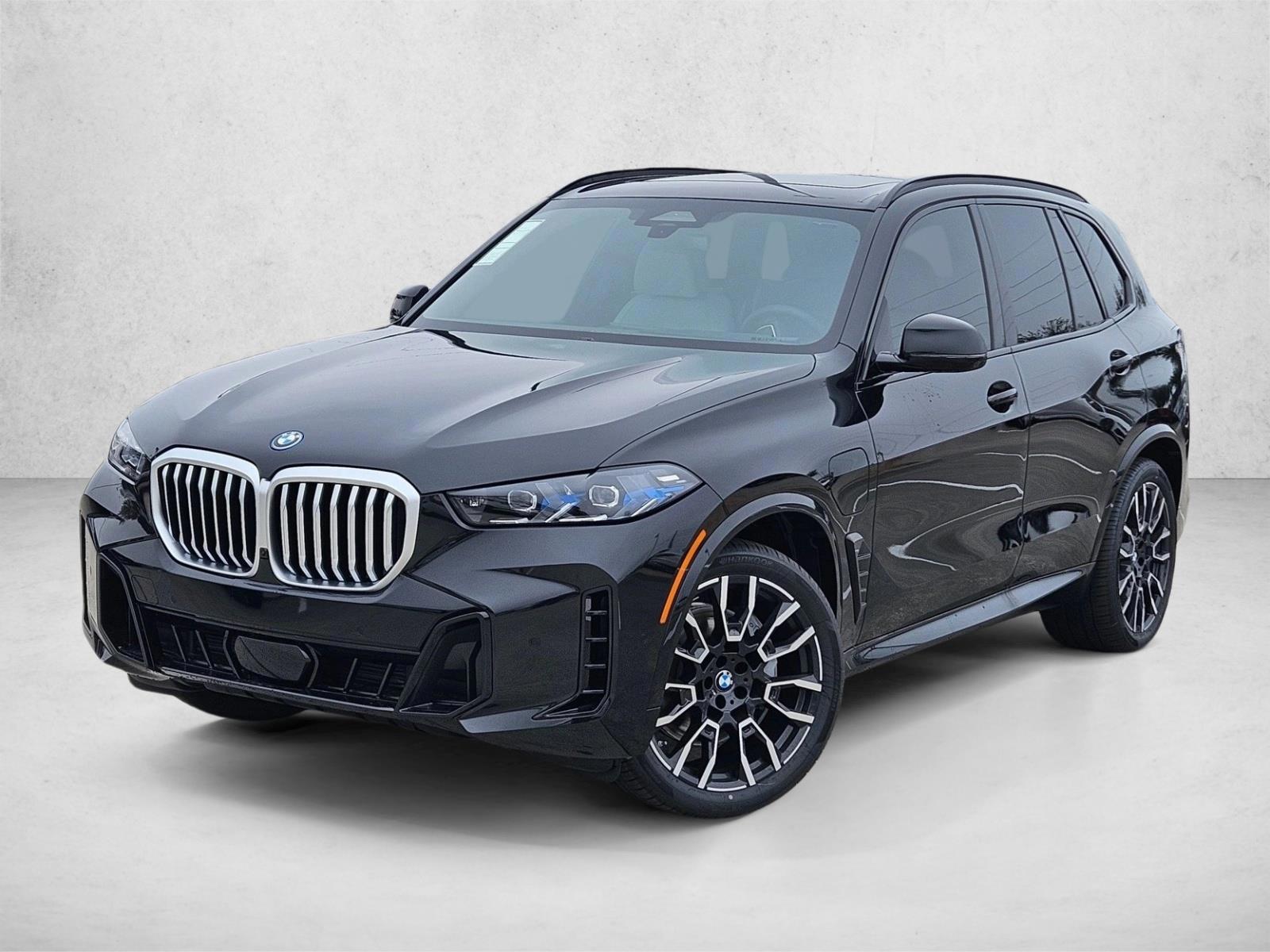 Thumbnail: 2026 BMW X5 - 1