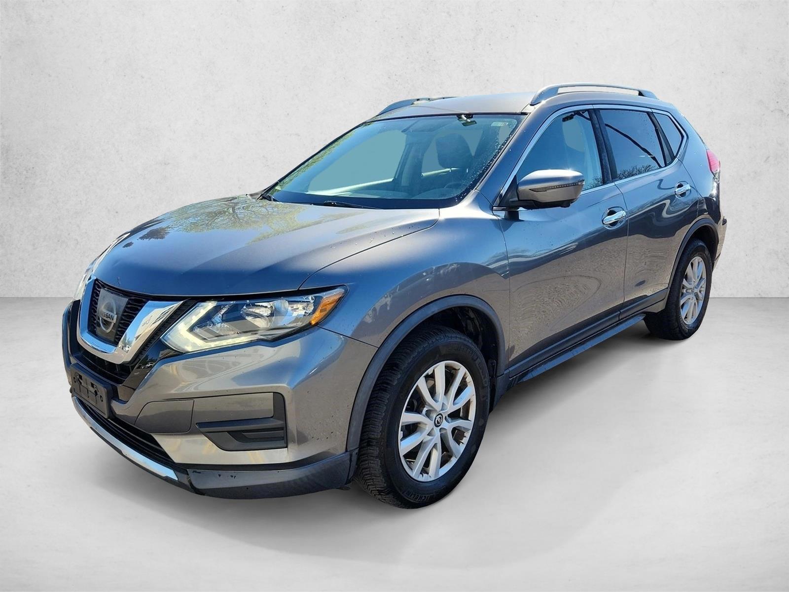 Thumbnail: 2017 Nissan Rogue - 1