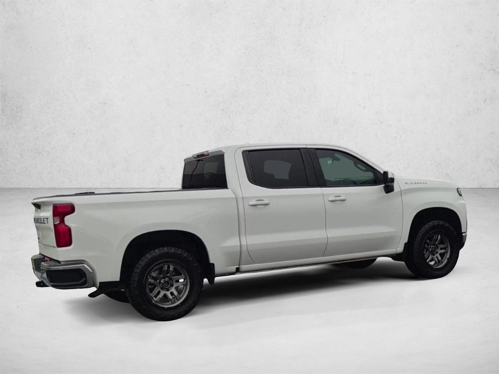 2019 Chevrolet Silverado 1500 LT - Photo 8