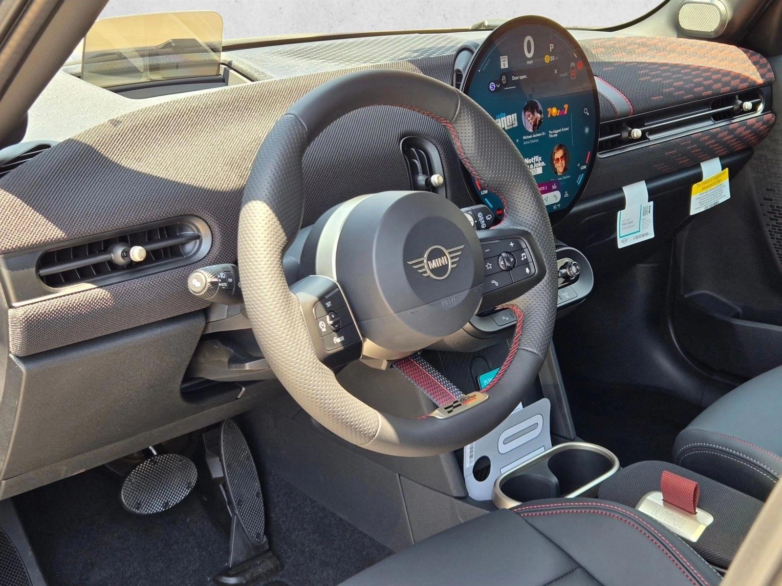 Thumbnail: 2026 MINI Cooper Hardtop - 3