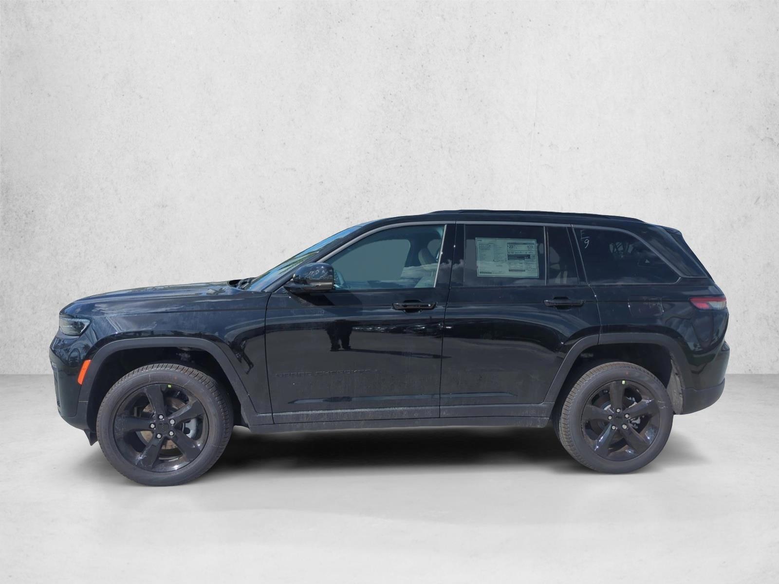 Thumbnail: 2026 Jeep Grand Cherokee - 2