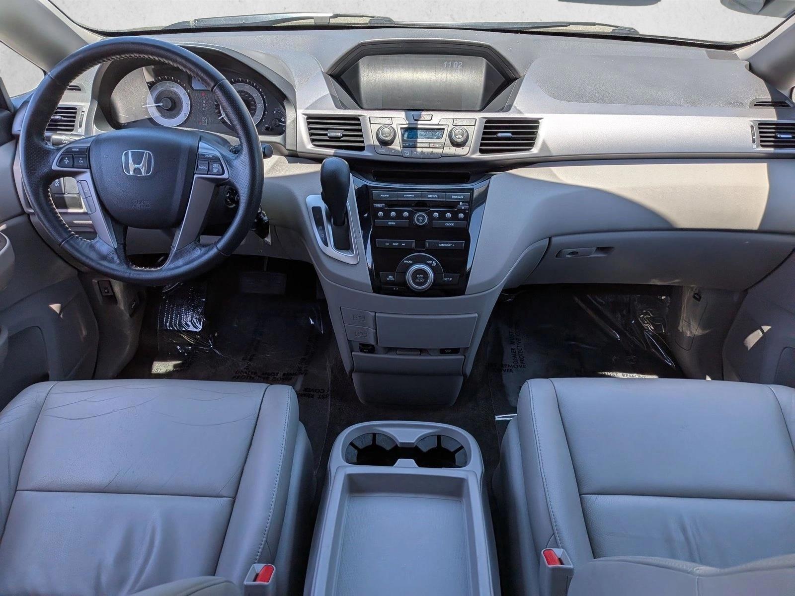 Thumbnail: 2013 Honda Odyssey - 3