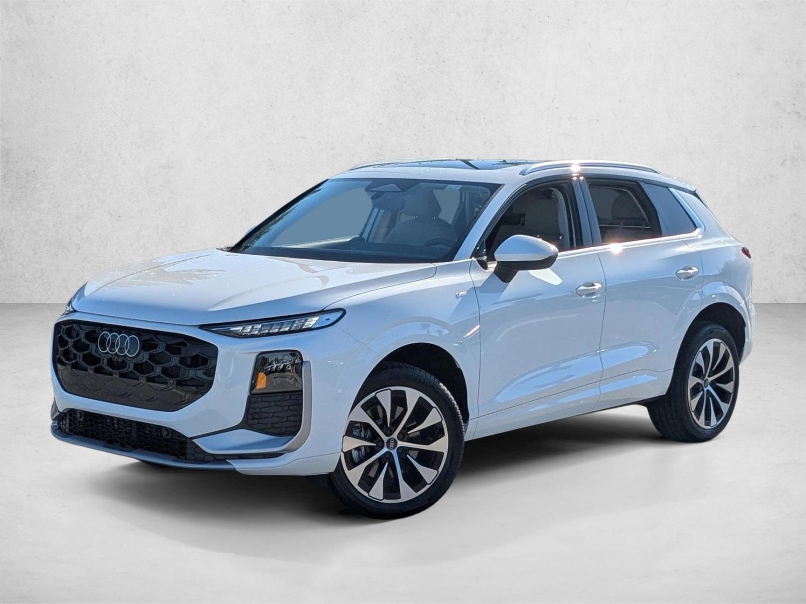 Thumbnail: 2026 Audi Q3 - 1