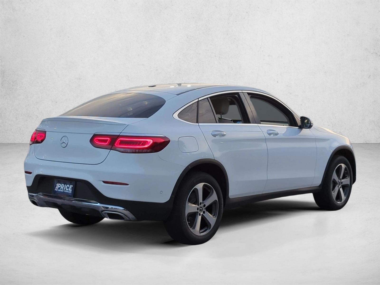 2021 Mercedes-Benz GLC Coupe GLC300 - Photo 9