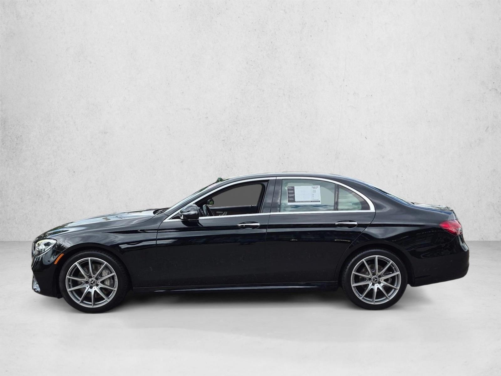 Thumbnail: 2022 Mercedes-Benz E-Class - 2