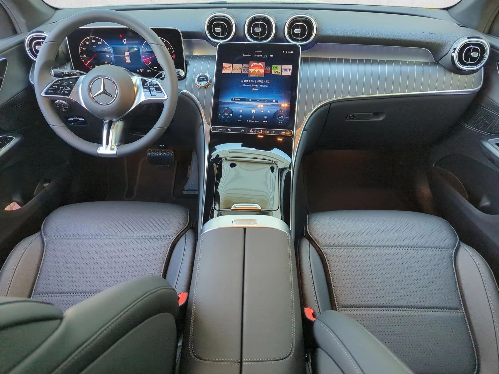 Thumbnail: 2026 Mercedes-Benz GLC - 4