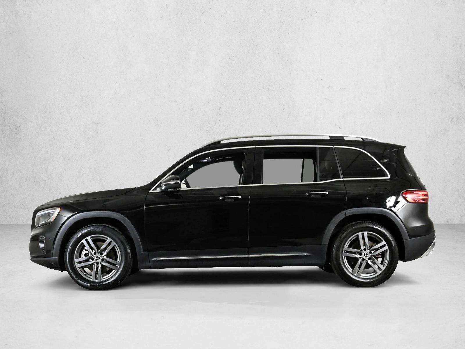 Thumbnail: 2024 Mercedes-Benz GLB - 2