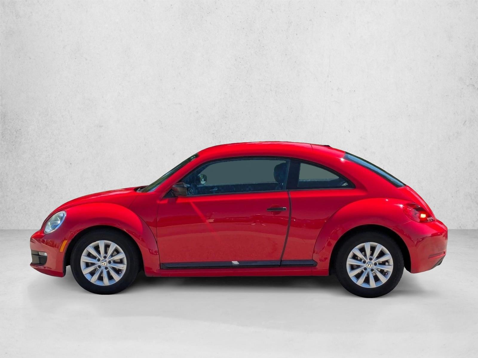 Thumbnail: 2015 Volkswagen Beetle - 2