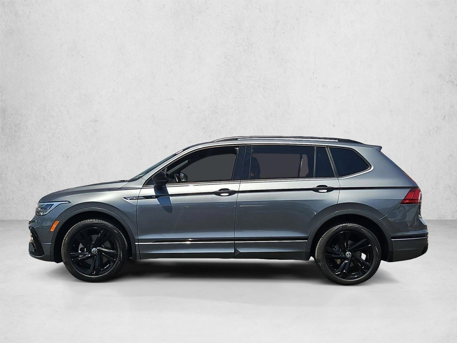 Thumbnail: 2024 Volkswagen Tiguan - 2