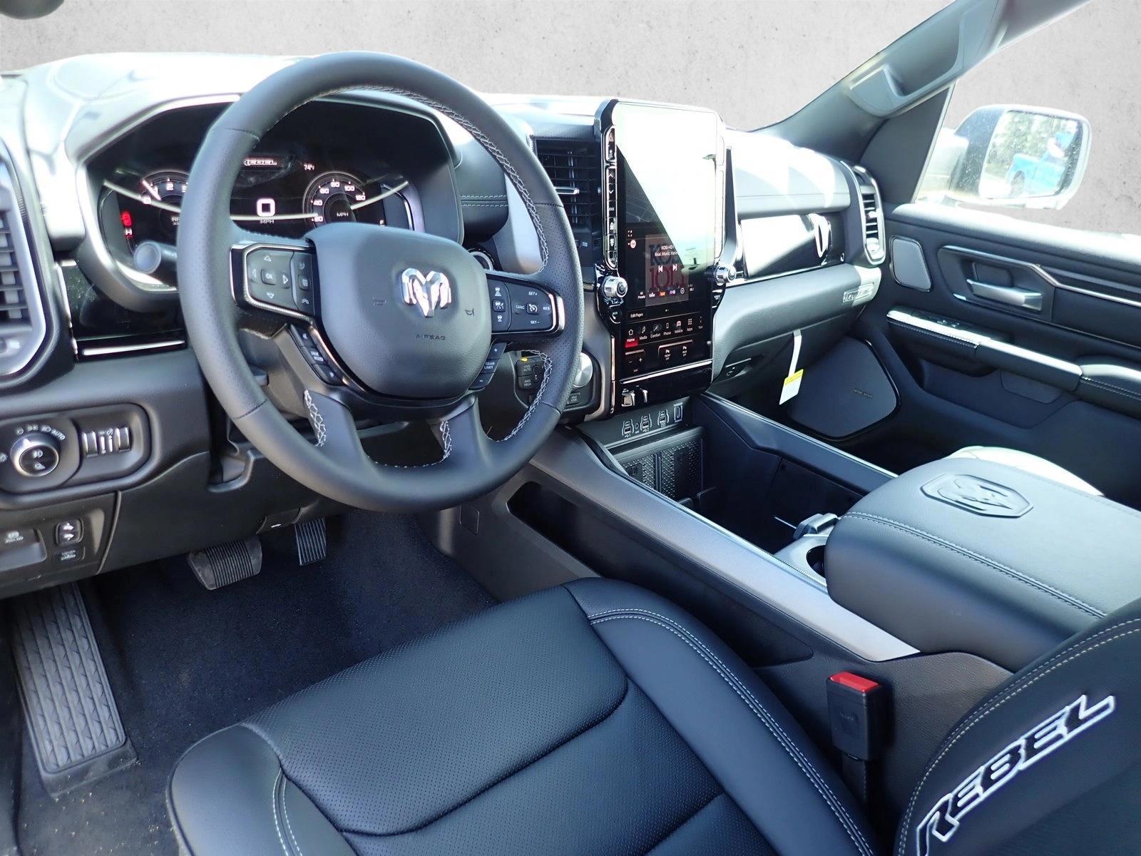 Thumbnail: 2026 RAM 1500 - 3