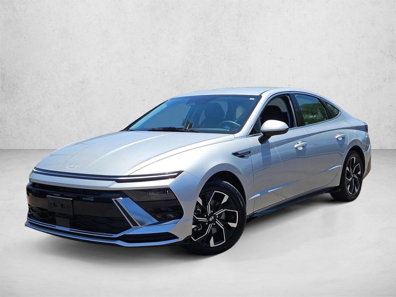 Thumbnail: 2024 Hyundai Sonata - 3