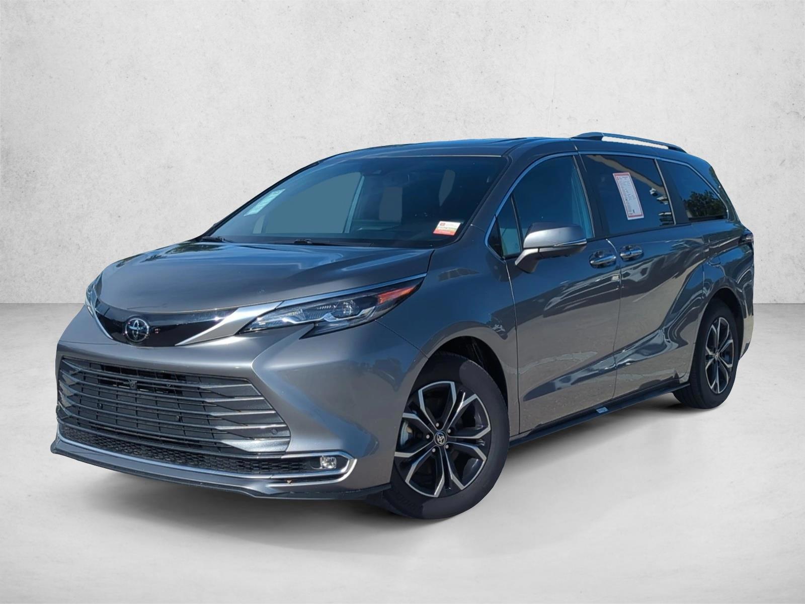Thumbnail: 2026 Toyota Sienna - 1
