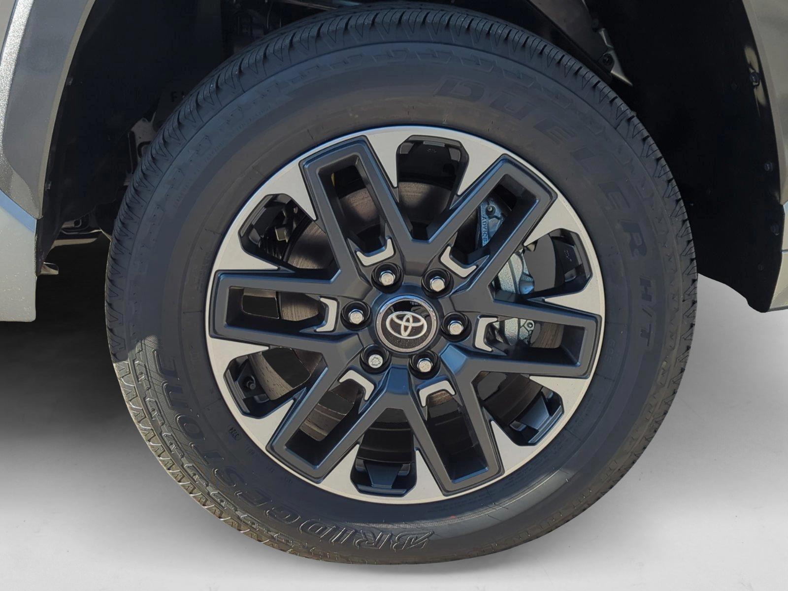 2025 Toyota Tundra Limited - Photo 10