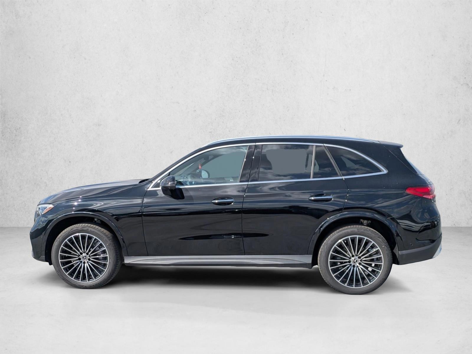 Thumbnail: 2026 Mercedes-Benz GLC - 2