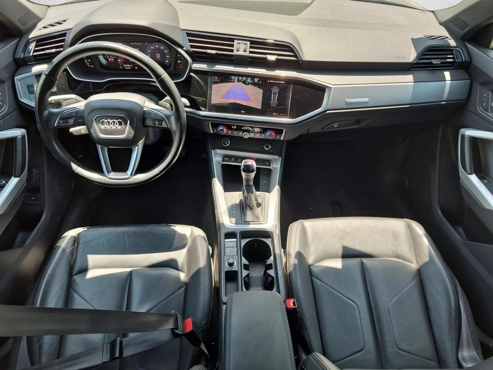 Thumbnail: 2023 Audi Q3 - 4
