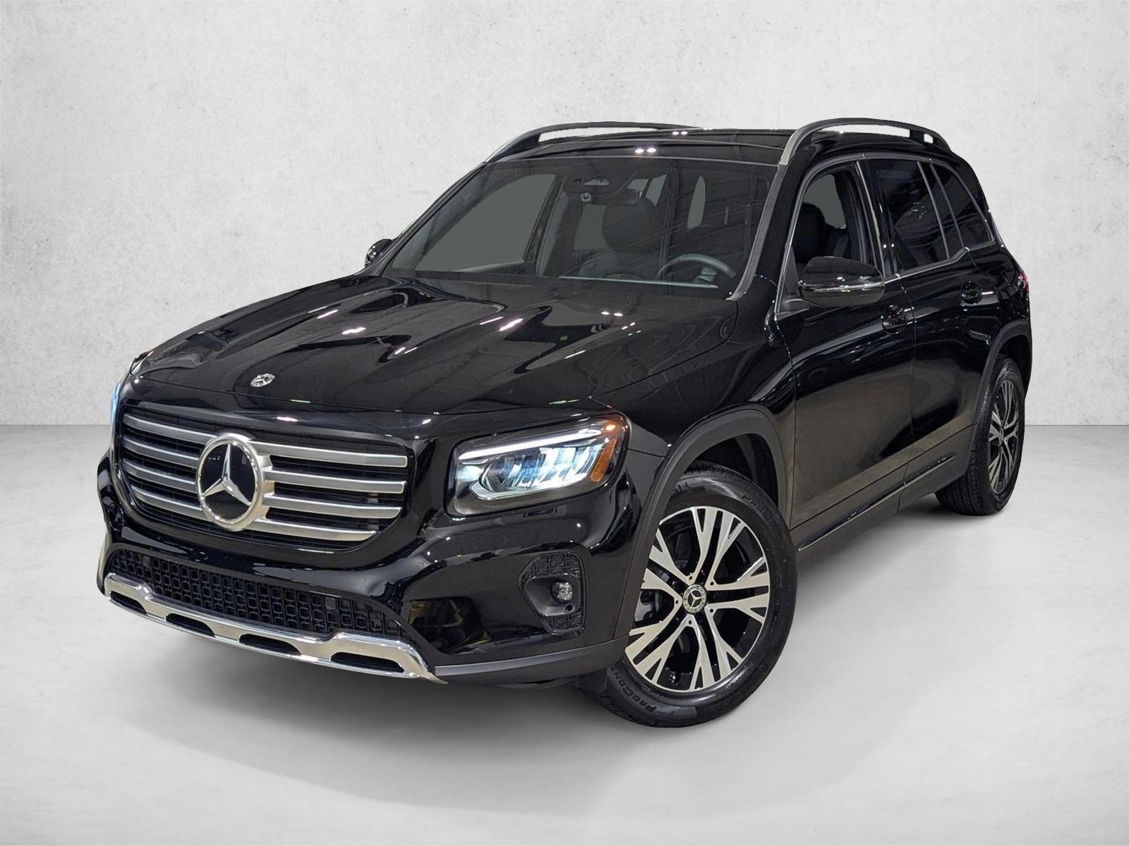 Thumbnail: 2026 Mercedes-Benz GLB - 1
