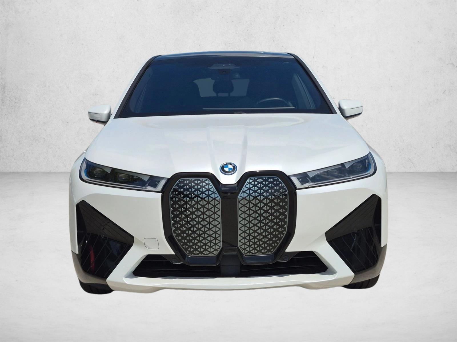 Certified 2024 BMW iX Base with VIN WB523CF08RCN48943 for sale in Des Plaines, IL
