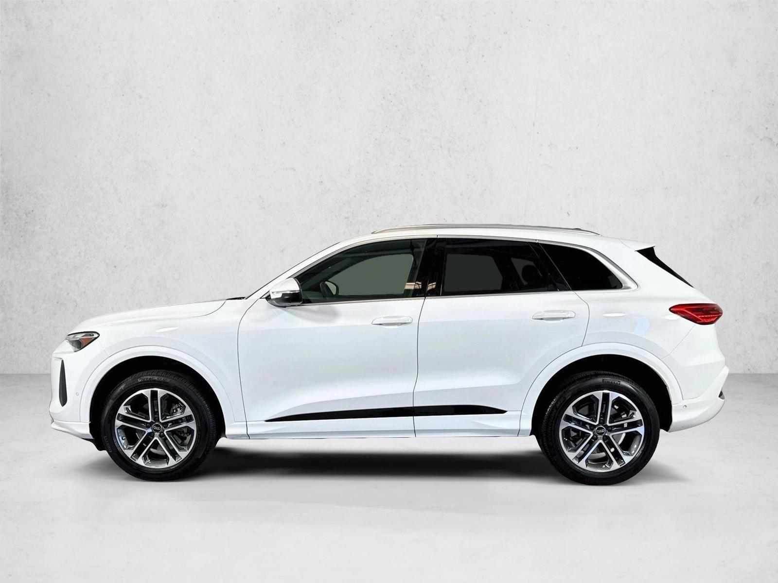 Thumbnail: 2025 Audi Q5 - 2
