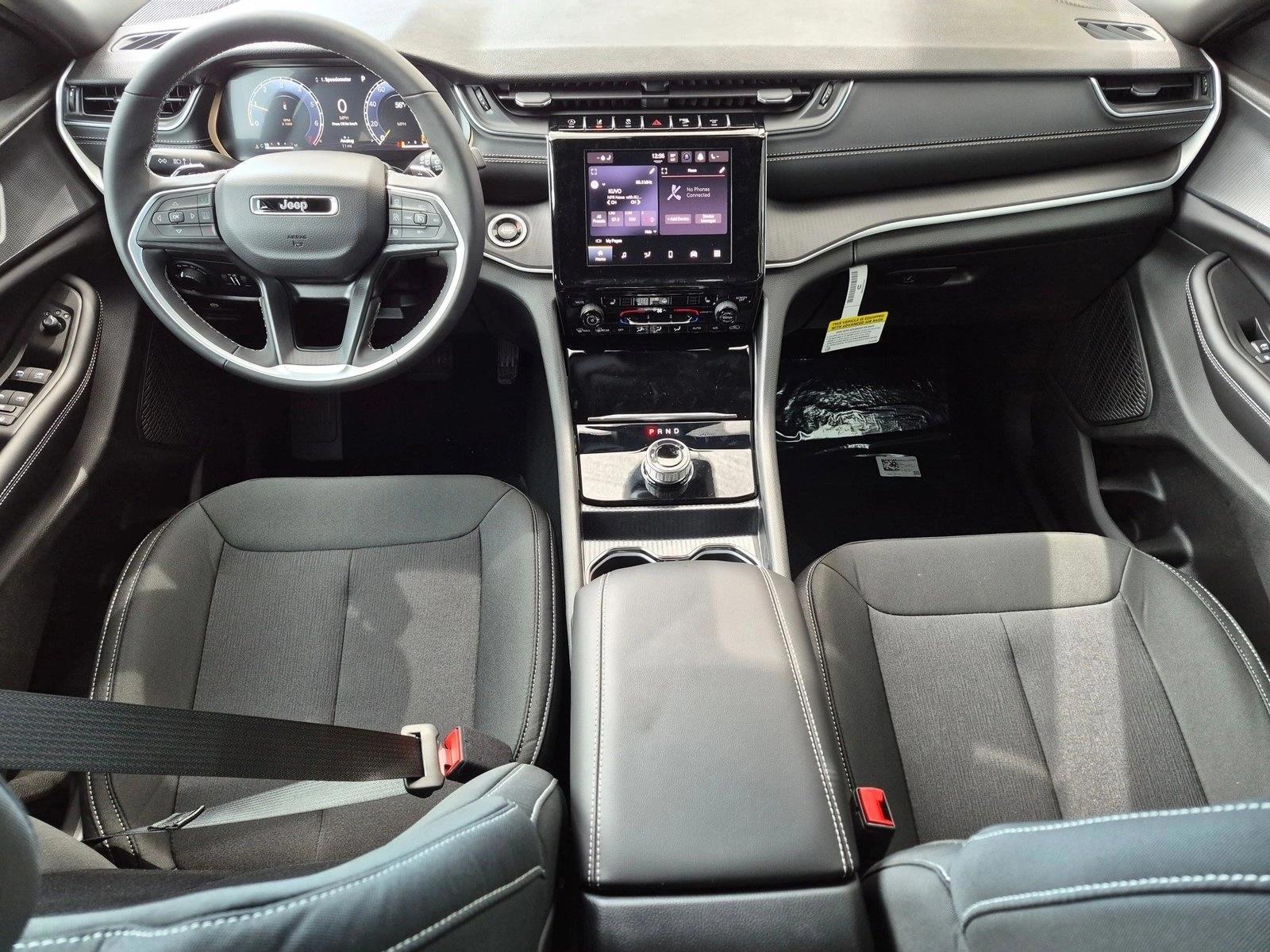 Thumbnail: 2026 Jeep Grand Cherokee - 4