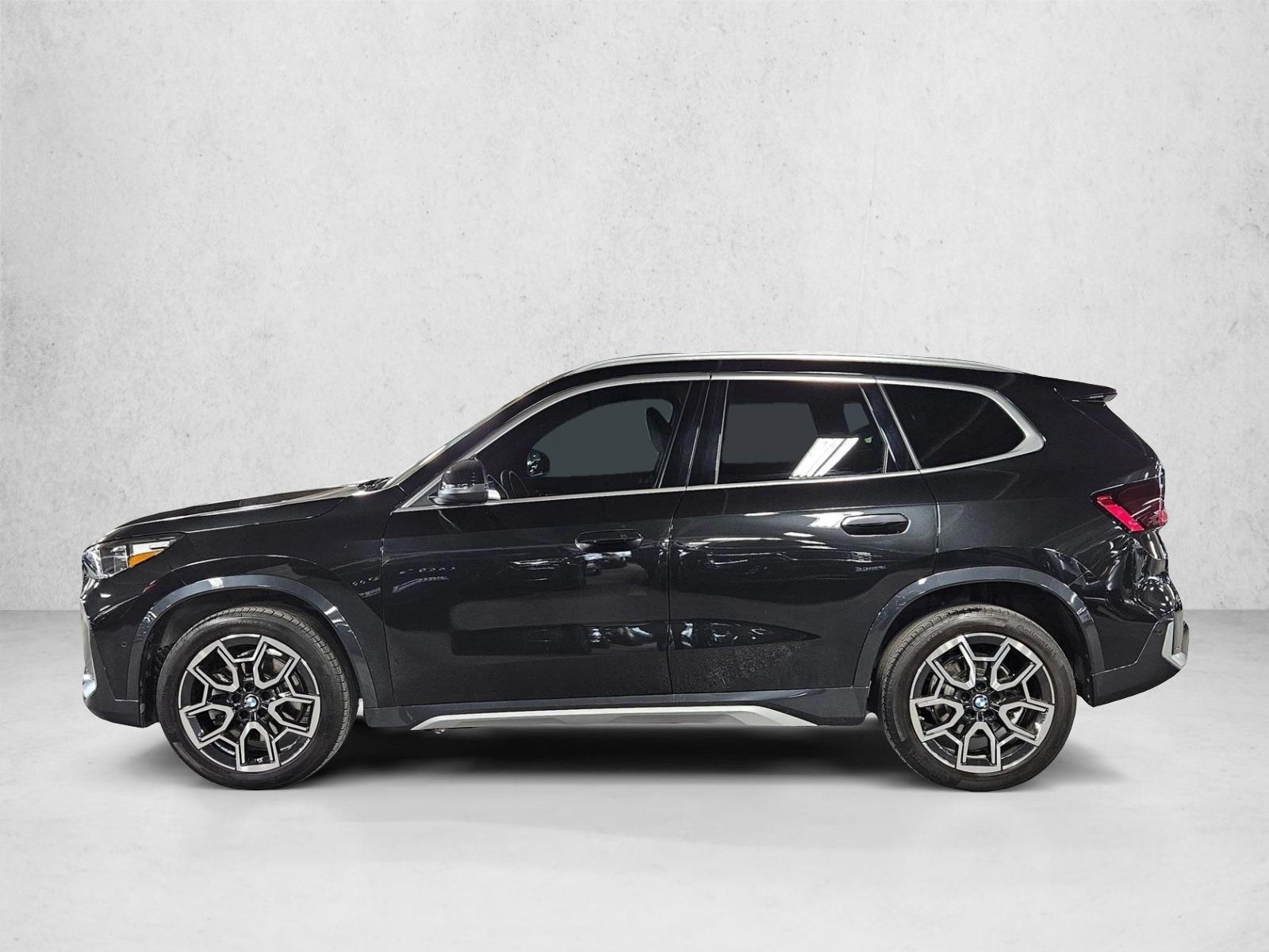 Thumbnail: 2025 BMW X1 - 2