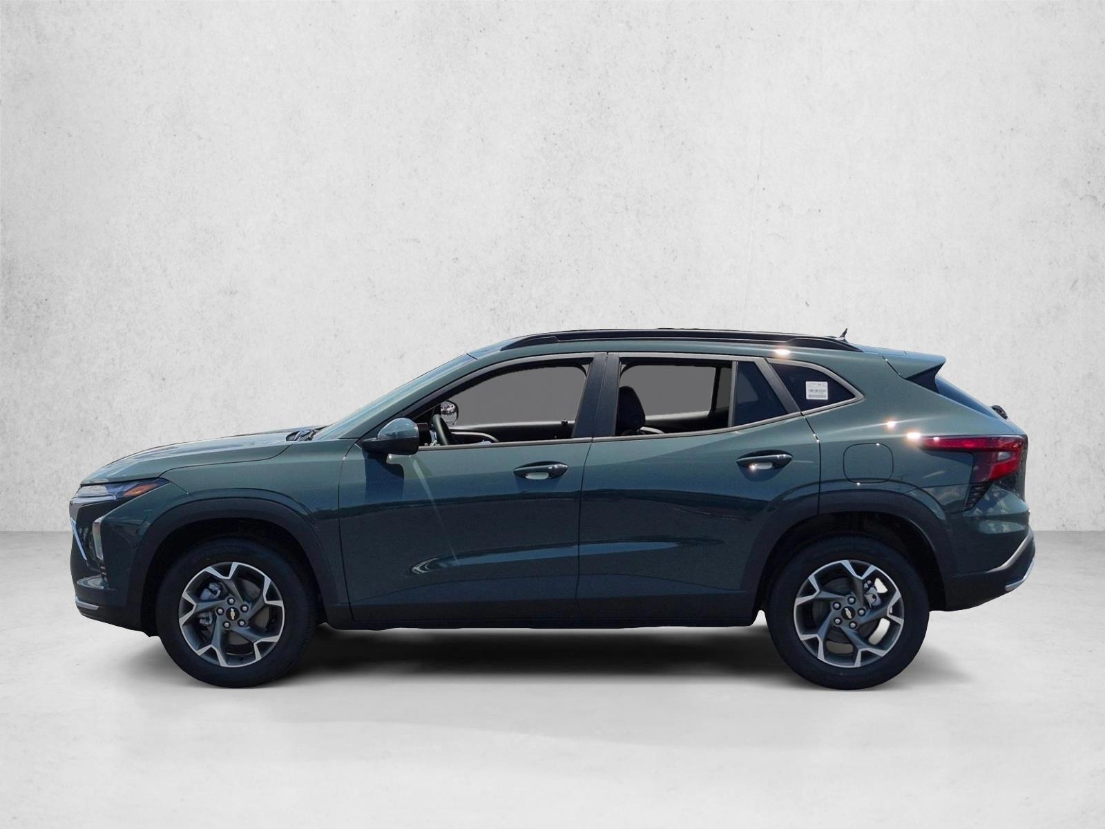 Thumbnail: 2026 Chevrolet Trax - 2