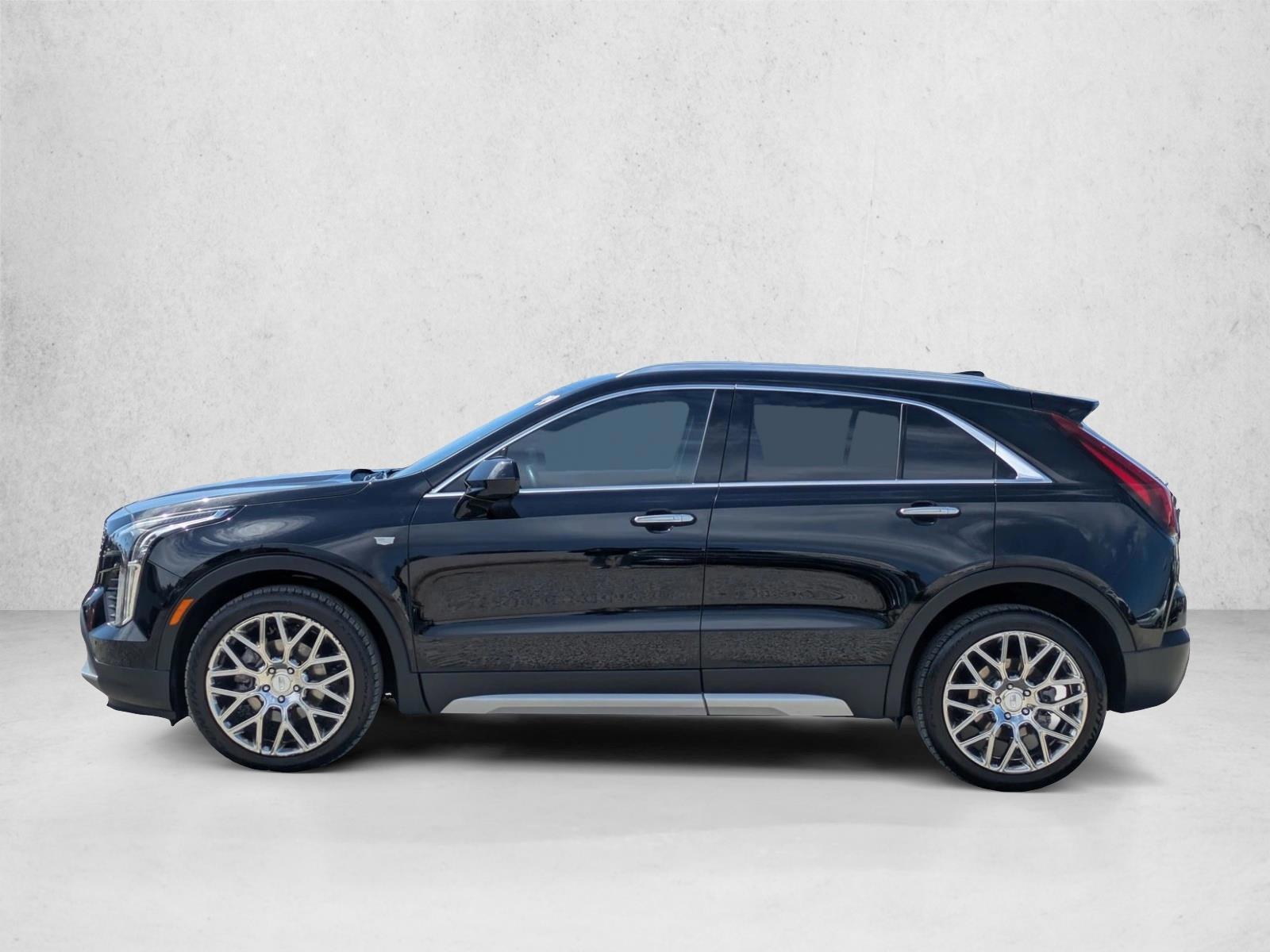 Thumbnail: 2019 Cadillac XT4 - 2