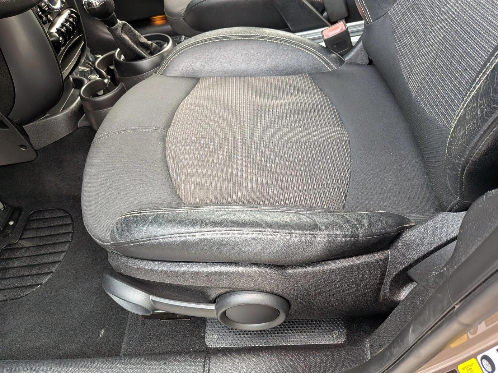 Thumbnail: 2015 MINI Cooper Countryman - 4