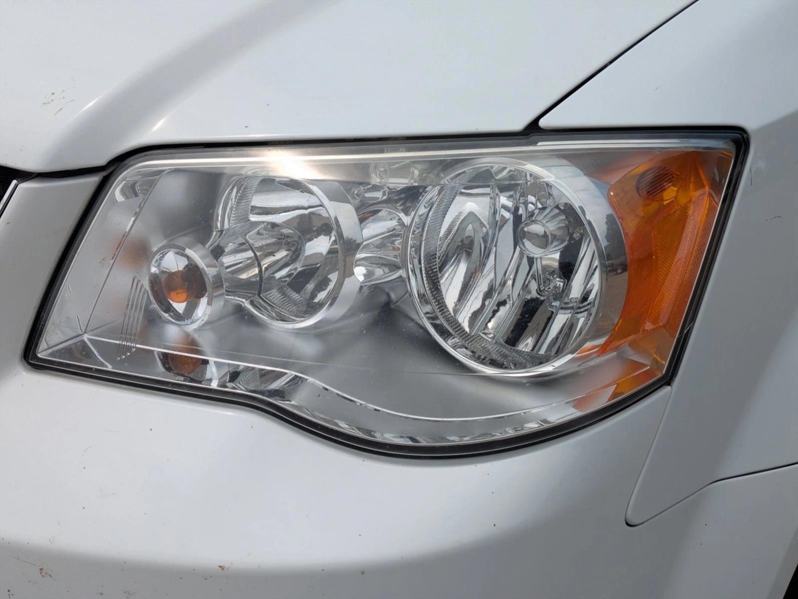 Thumbnail: 2014 Dodge Grand Caravan - 2