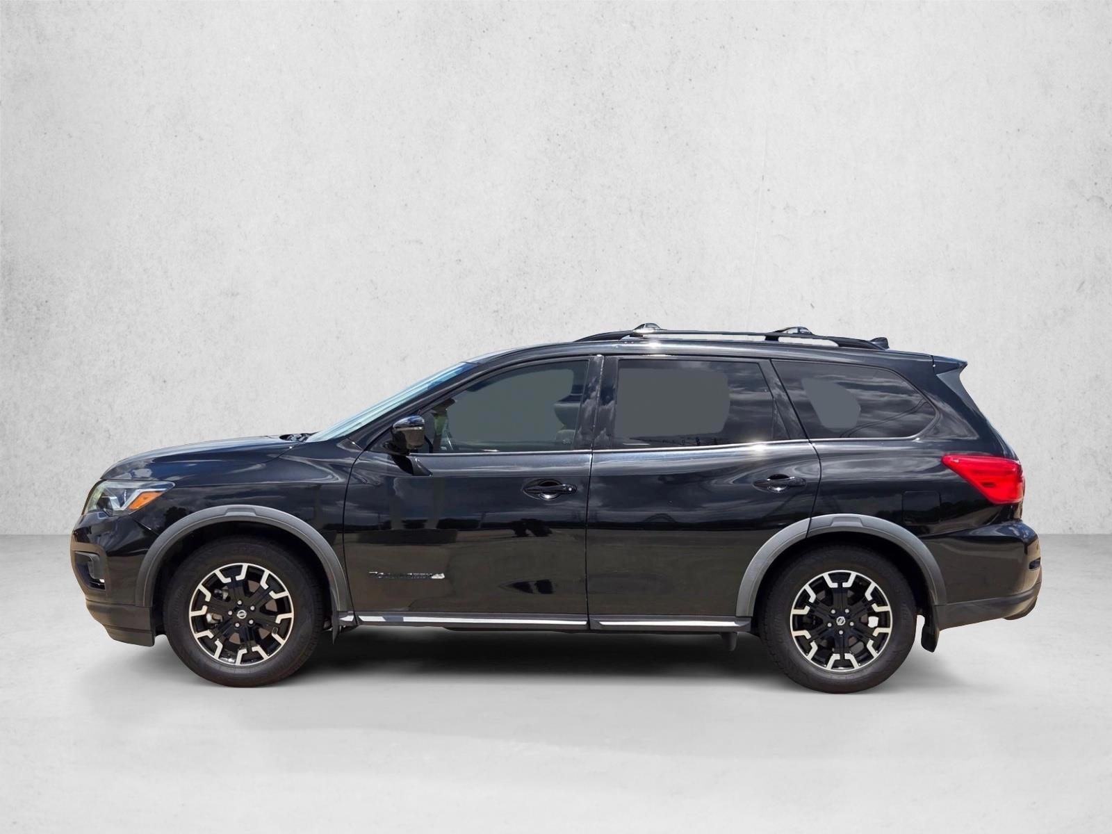 Thumbnail: 2019 Nissan Pathfinder - 2
