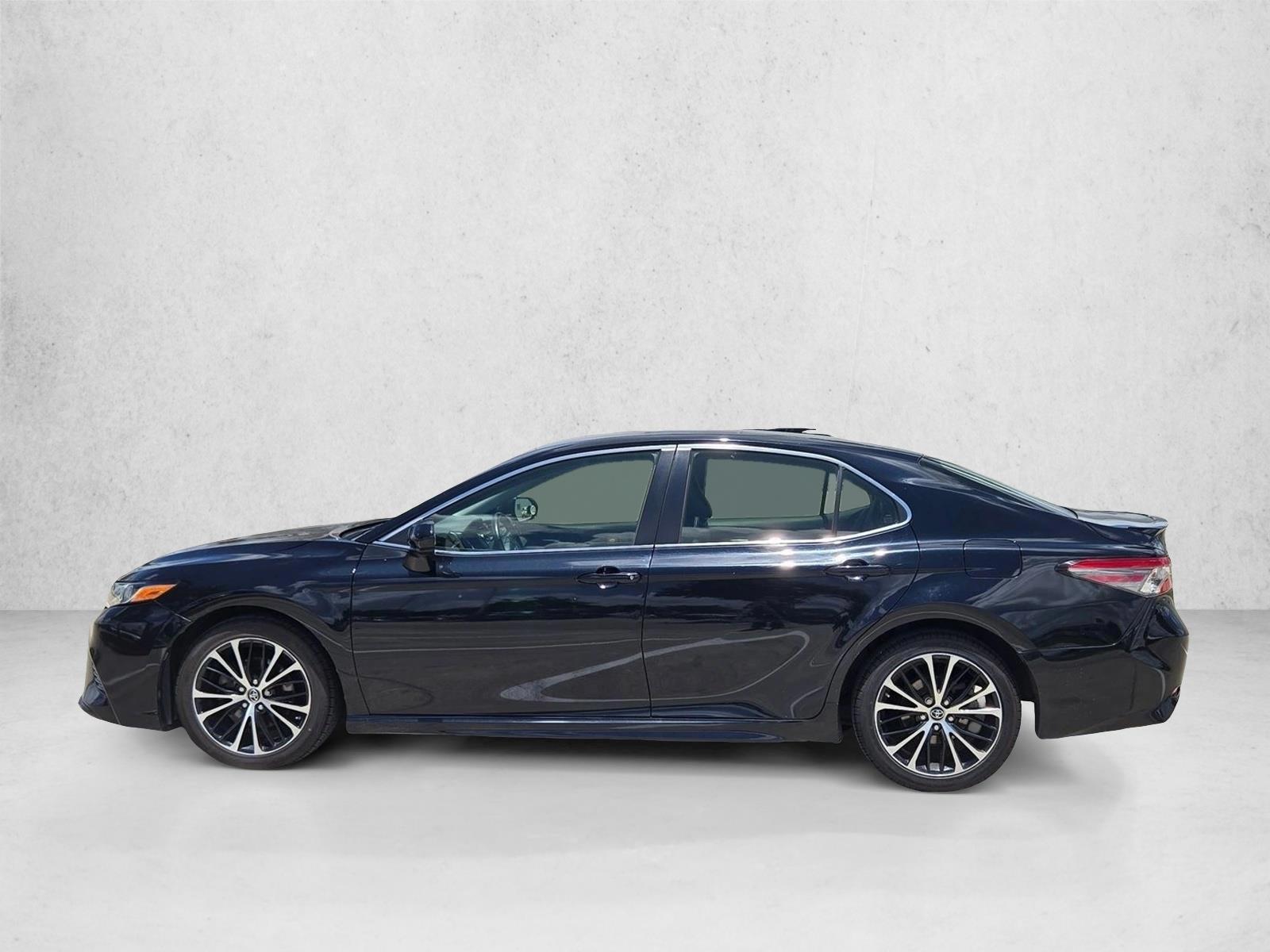 Thumbnail: 2018 Toyota Camry - 2