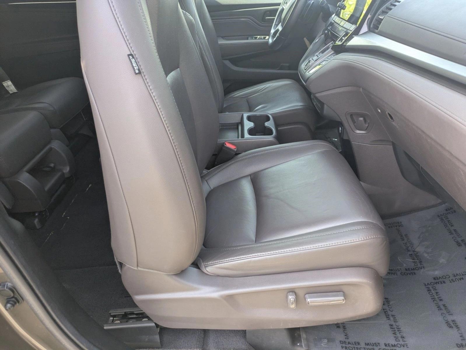 Thumbnail: 2019 Honda Odyssey - 6
