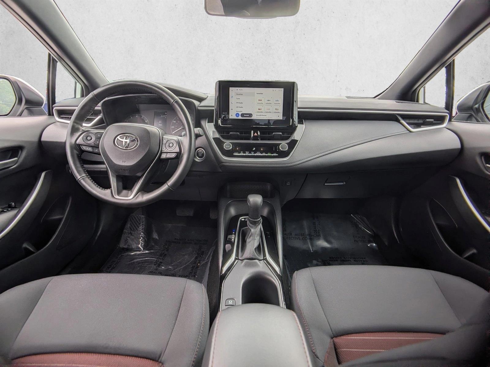 Thumbnail: 2023 Toyota Corolla - 4